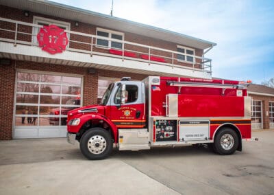 Mountain Home 2DR 2000 Gallon Tanker
